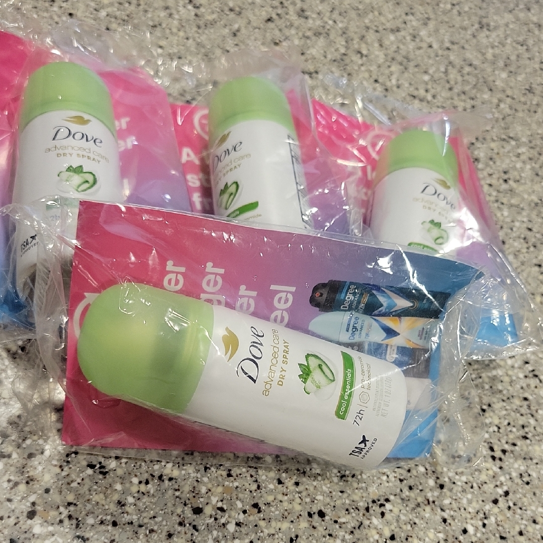 Dove Aloe Fresh Dry Deodorant  White  Light Green